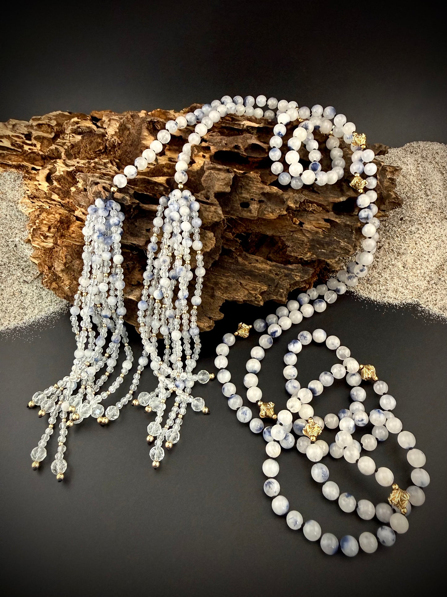 Rosée · Dumortierite + White Topaz