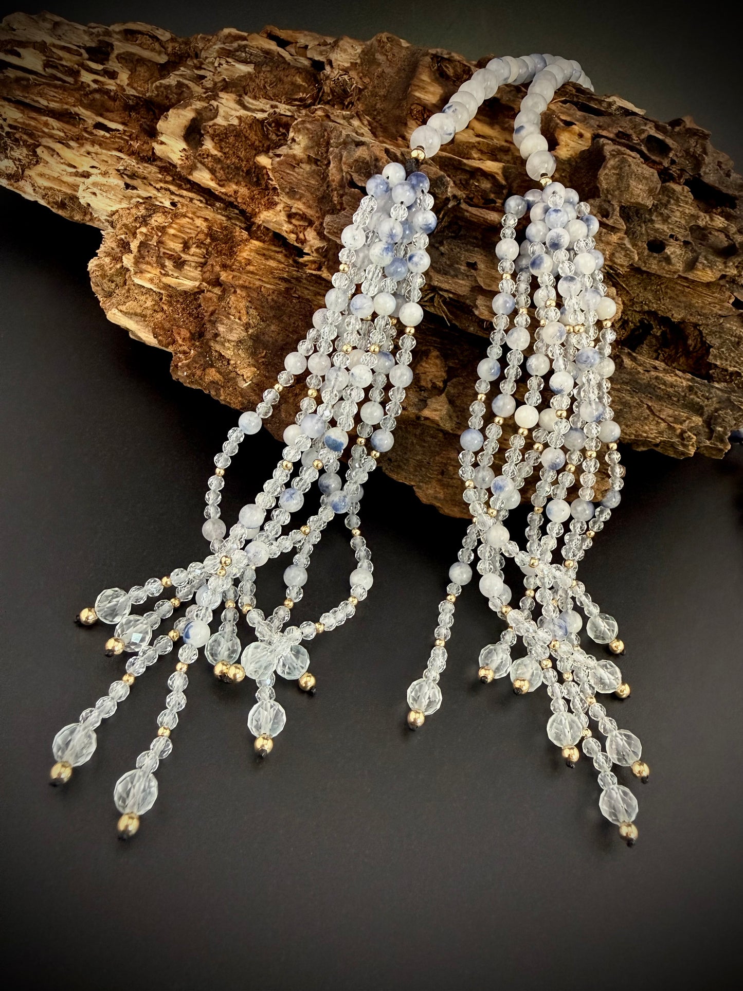 Rosée · Dumortierite + White Topaz