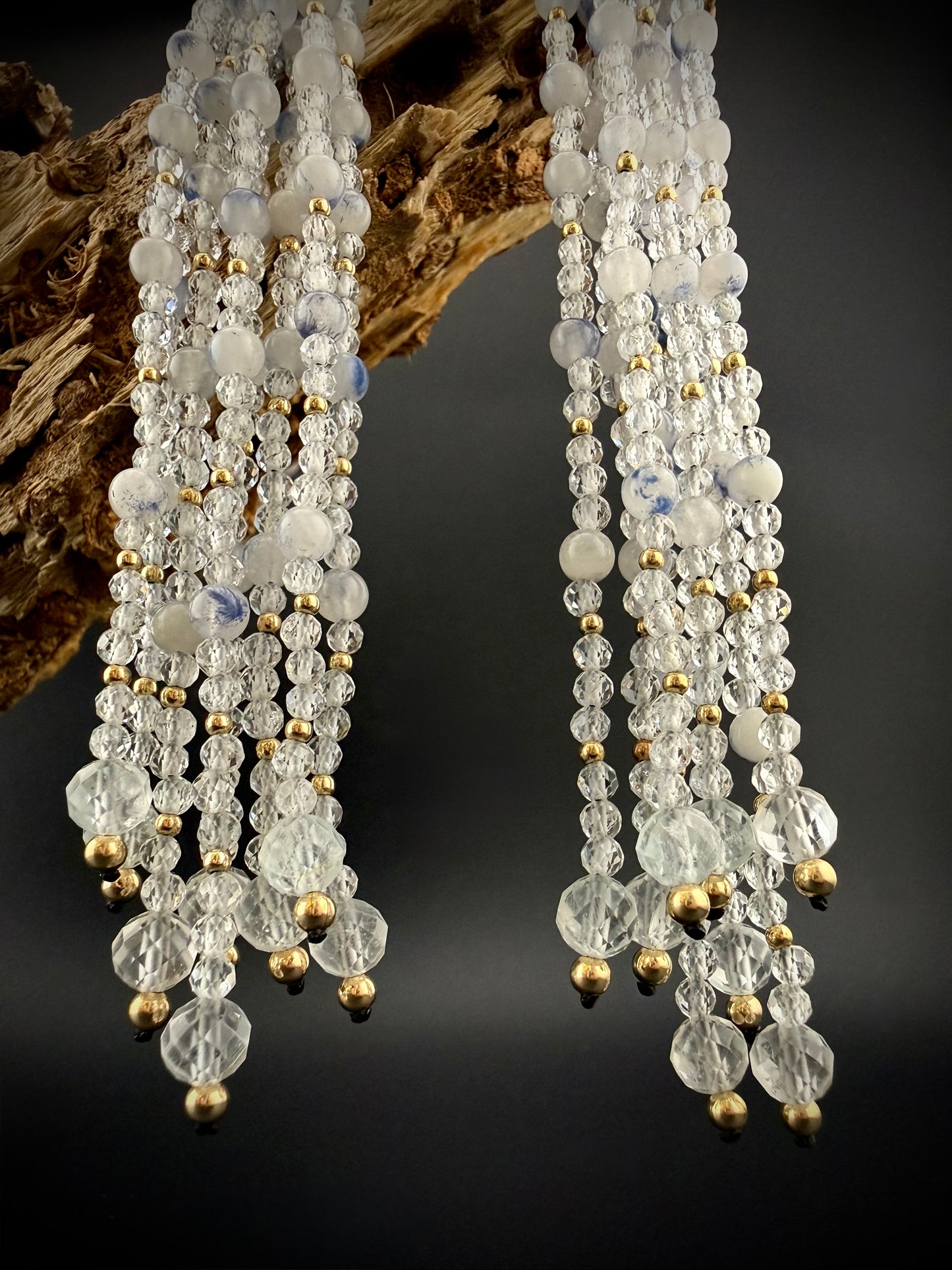 Rosée · Dumortierite + White Topaz